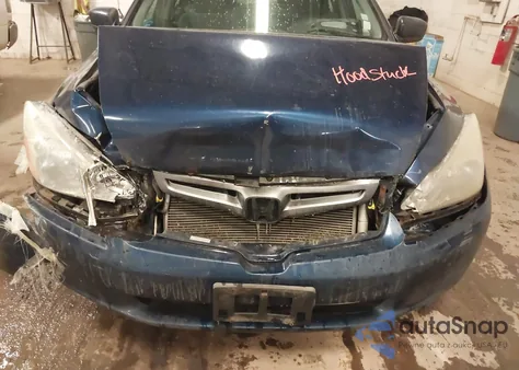 2004 Honda Accord 2.4 Lx from USA, damaged, VIN 1HGCM56304A147193